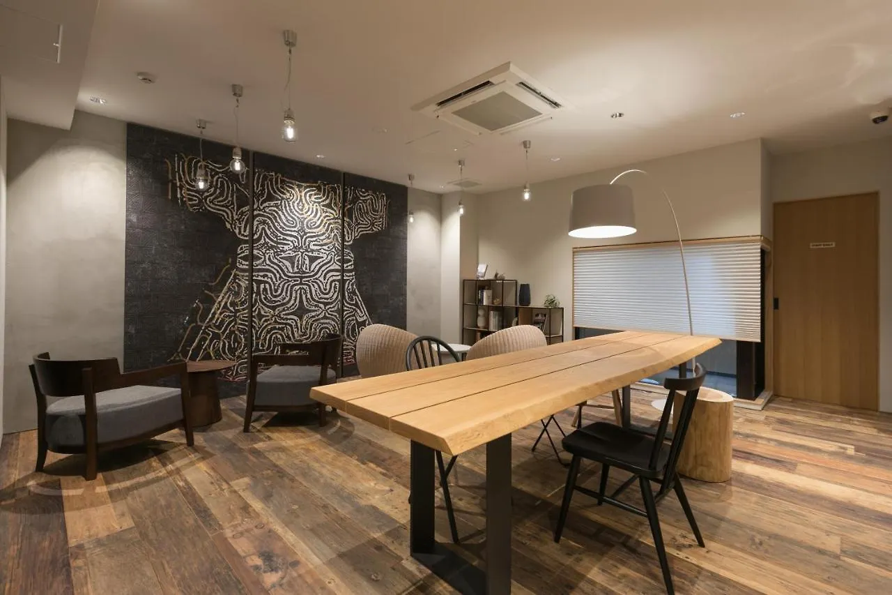 京都粕屋町设计酒店 日本